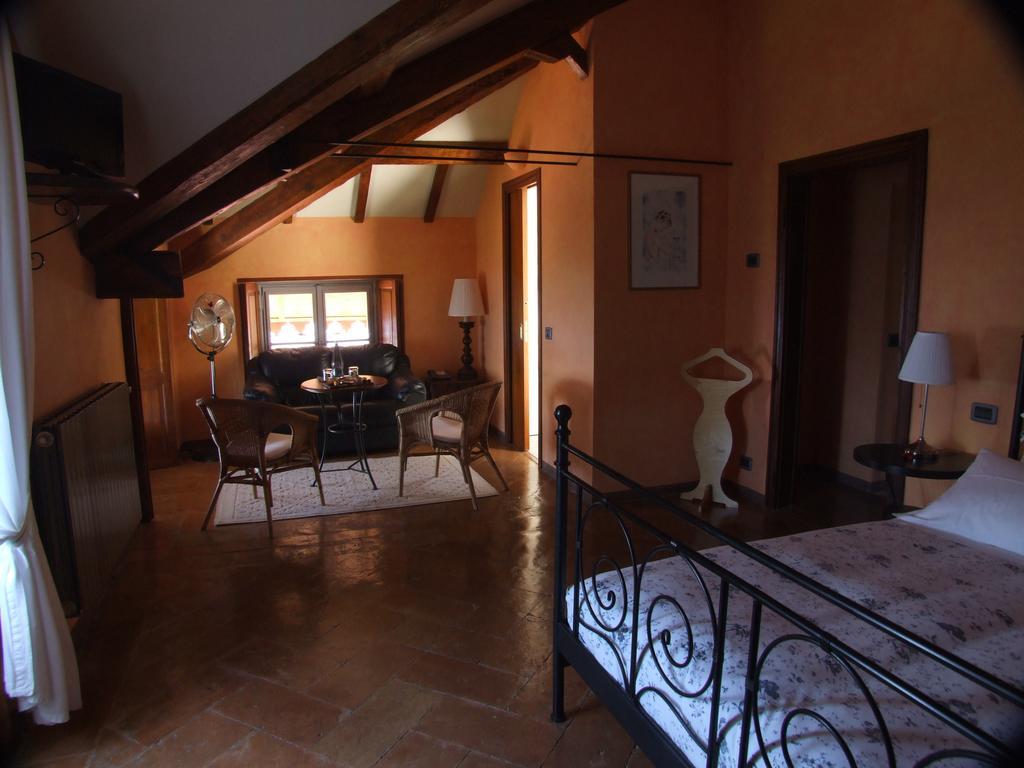 Locanda Chi Ghinn Вербанія Екстер'єр фото